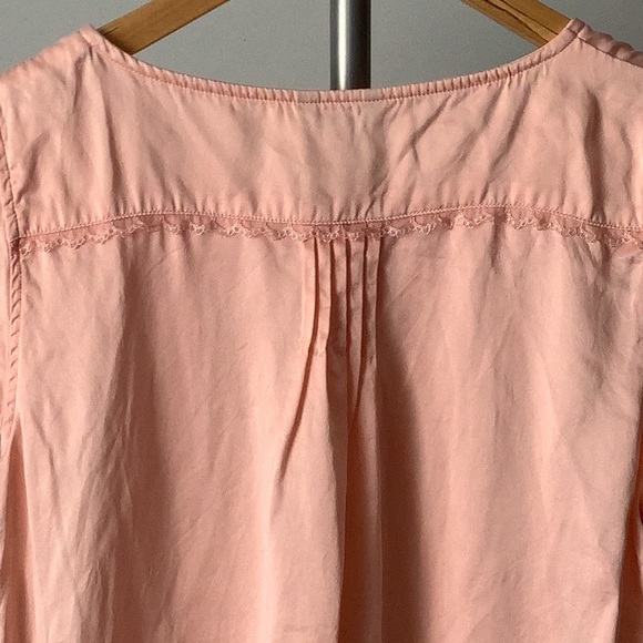 💯% Silk Top (Large) - Picture 7 of 11